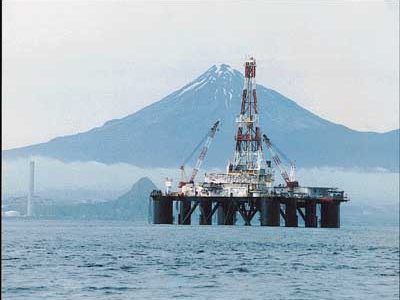 NEW ZEALAND TO BAN NEW OFFSHORE OIL DRILLING OVER CLIMATE CHANGE